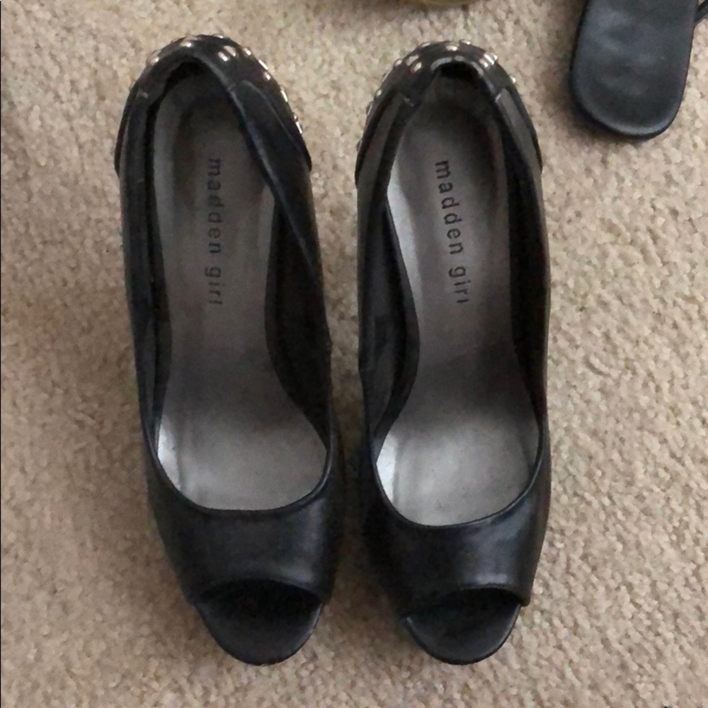 Black heels